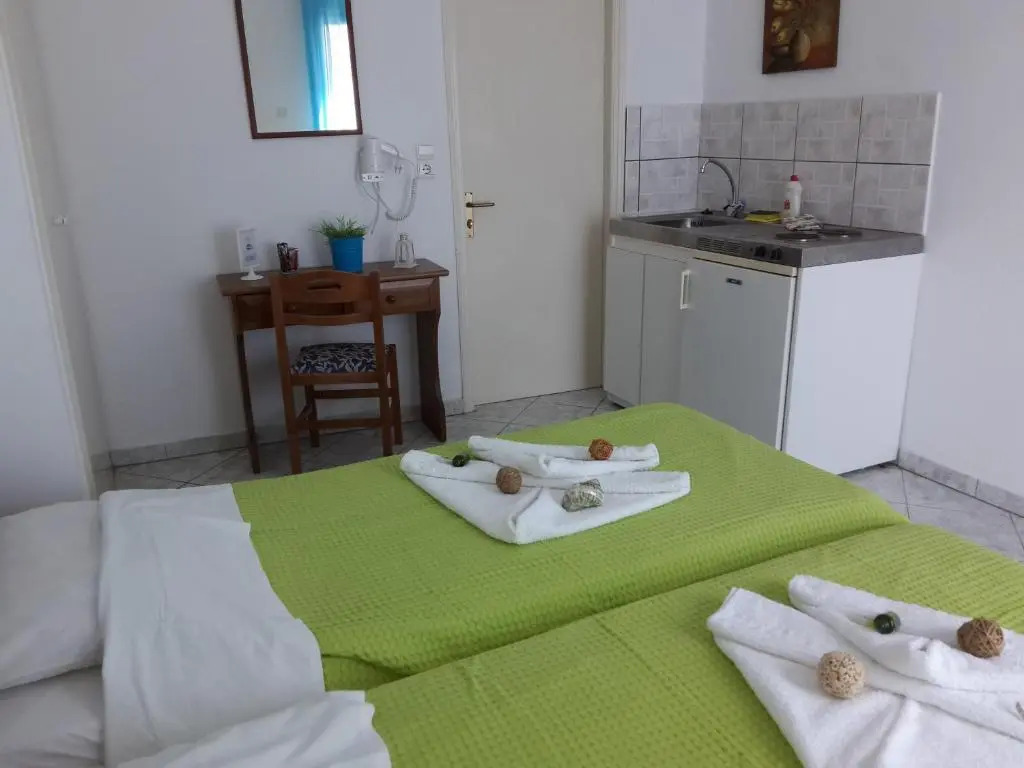 Paros Rooms Dora