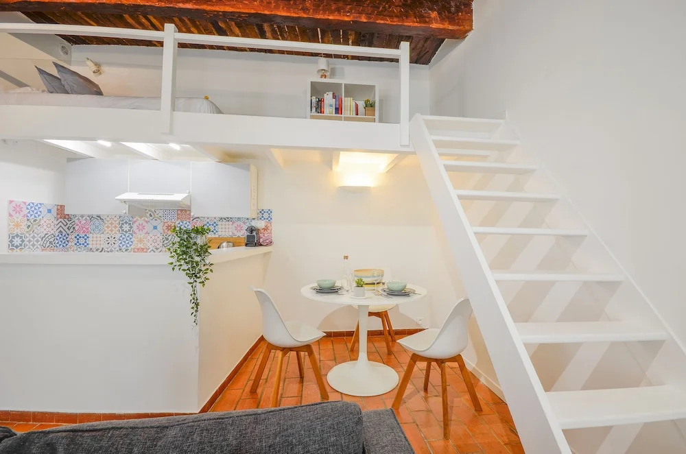 Charming & Central Apartment in Aix