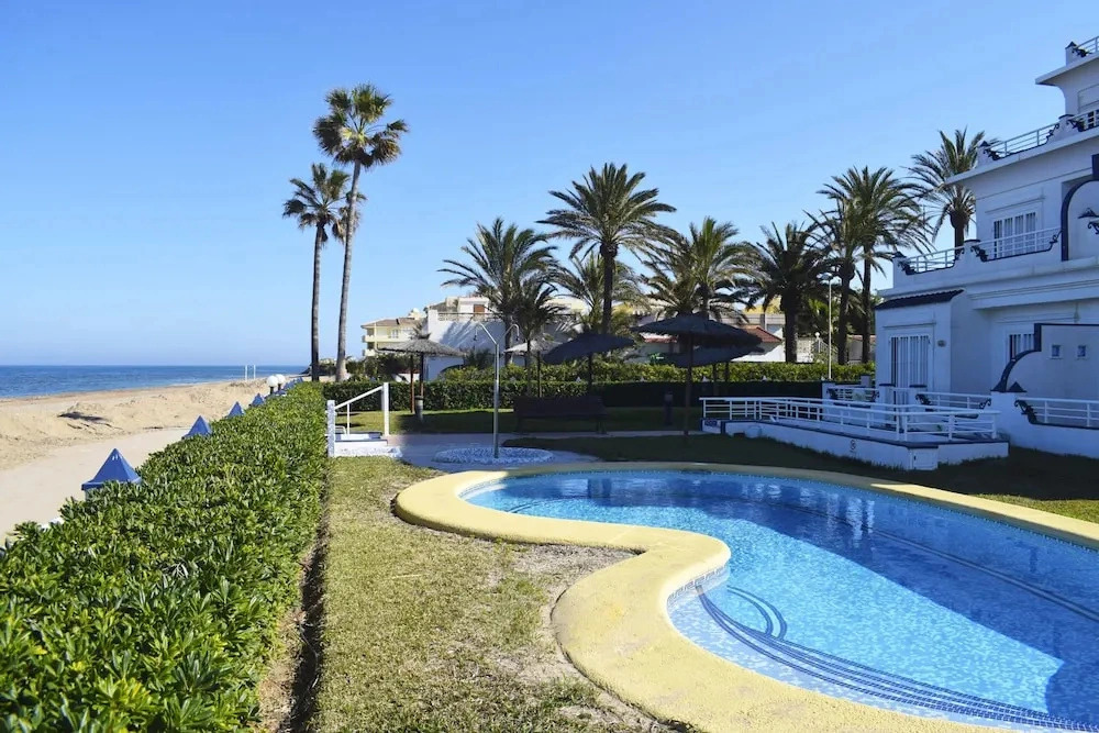 Ap2201 in Denia With 2 Bedrooms and 2 Bathrooms