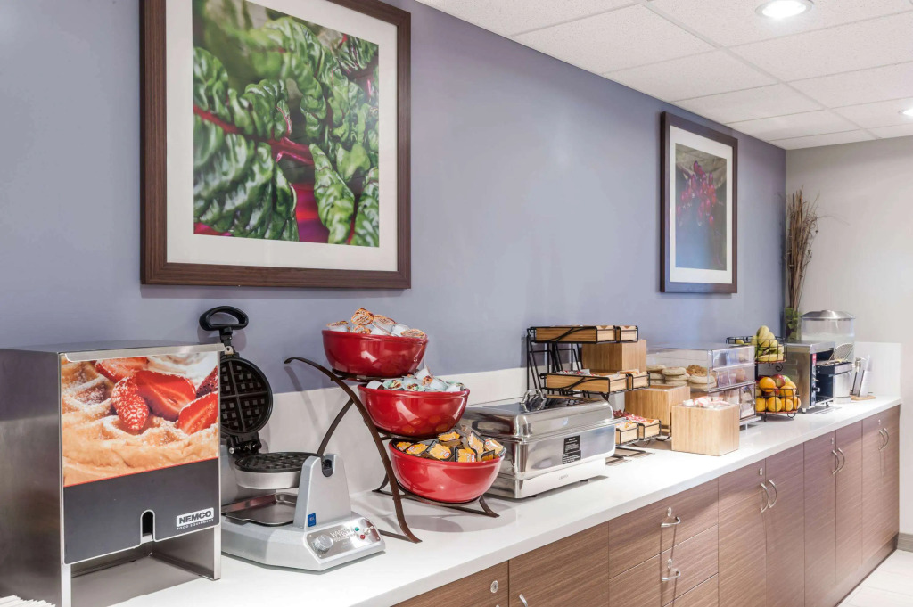 Microtel Inn & Suites by Wyndham Fort Saint John