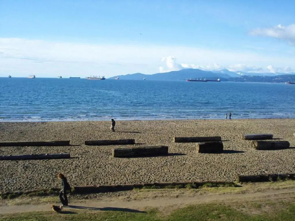 English Bay Hotel