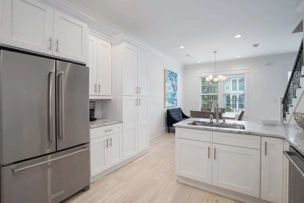 Destin's Gem by Avantstay Steps to the Beach w/ BBQ & Pool