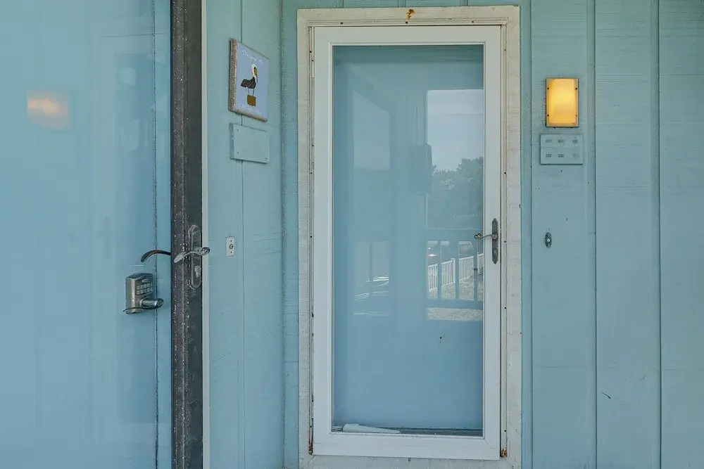Sandy Oceanfront 2nd FL 1BR W/pool at The Riggings