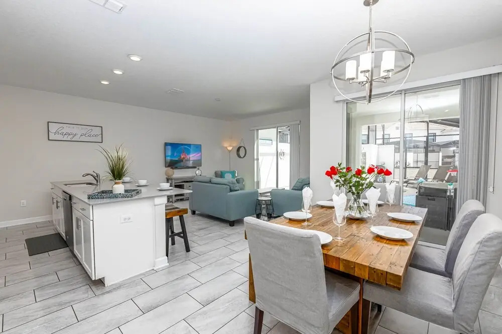 1577cg 4 Bedroom Townhouse by Redawning