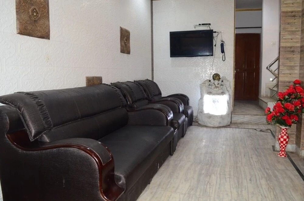 Hotel Shivratri Guest House
