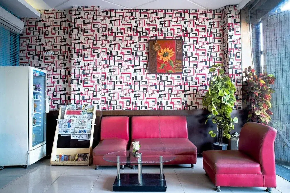 OYO 1702 Harmoni Inn Makassar