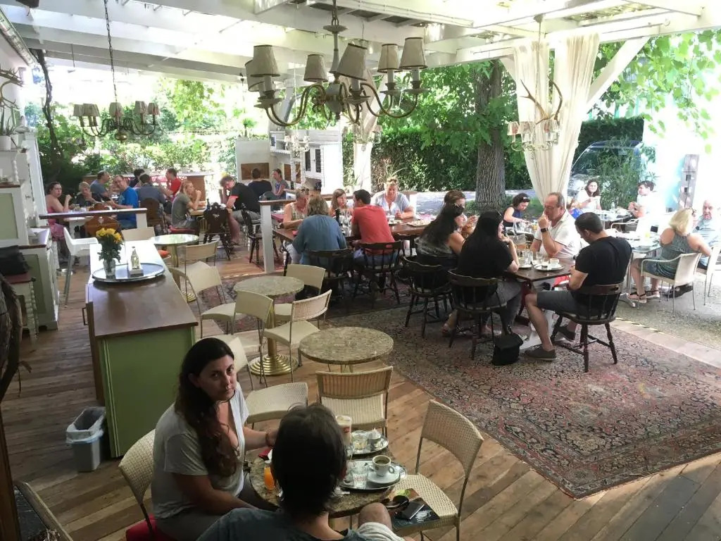 Corso, Zimmer & Cafe, Hotel Garni