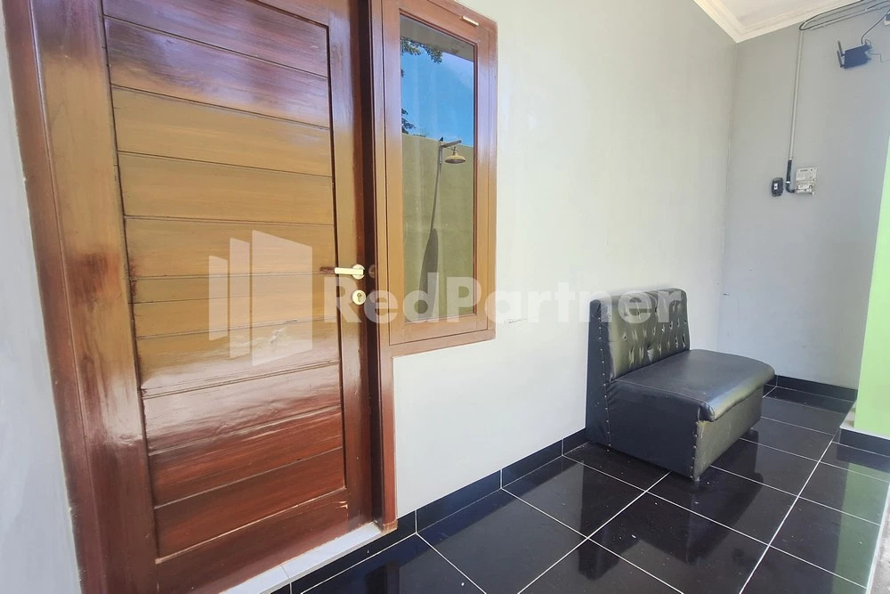Vins Homestay Kroya Mitra RedDoorz
