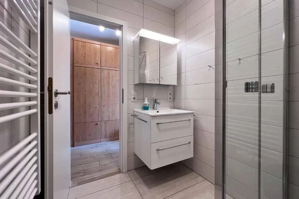 Ferienwohnung-15-mit-Sonnenbalkon-Residenz-Meeresbrandung-Duhnen