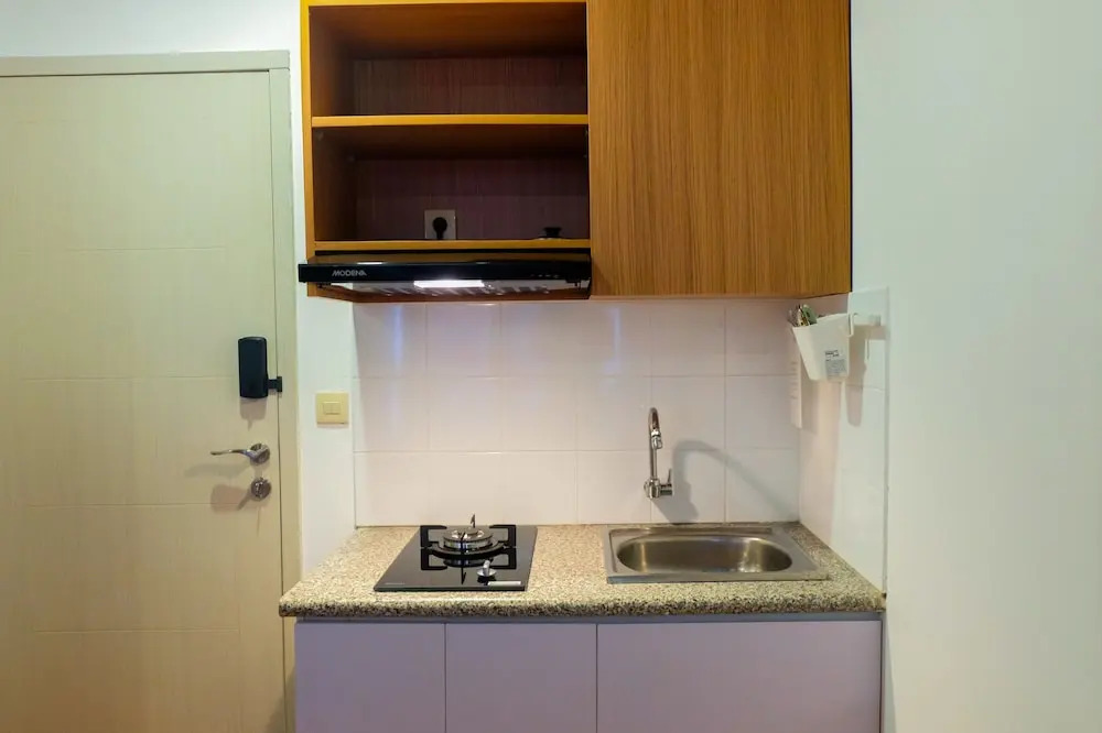 Spacious Studio Apartment at Grand Center Point