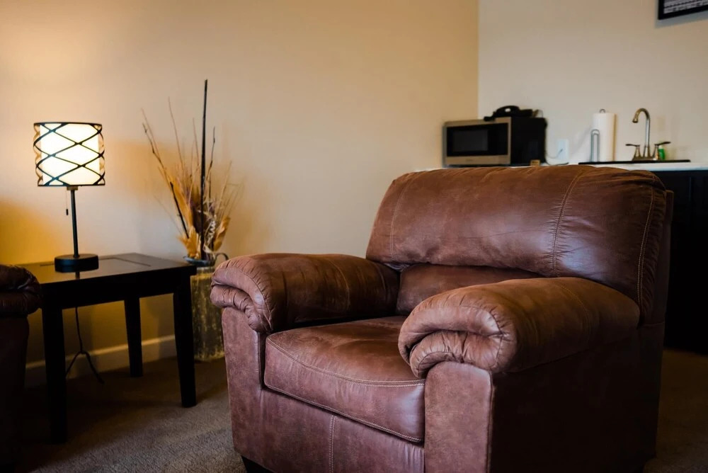 1 Bedroom Lake View Villa - Unit 406