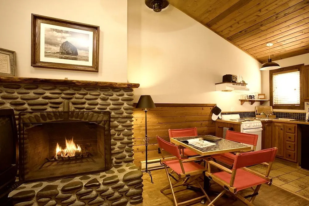 Hearthstone Inn