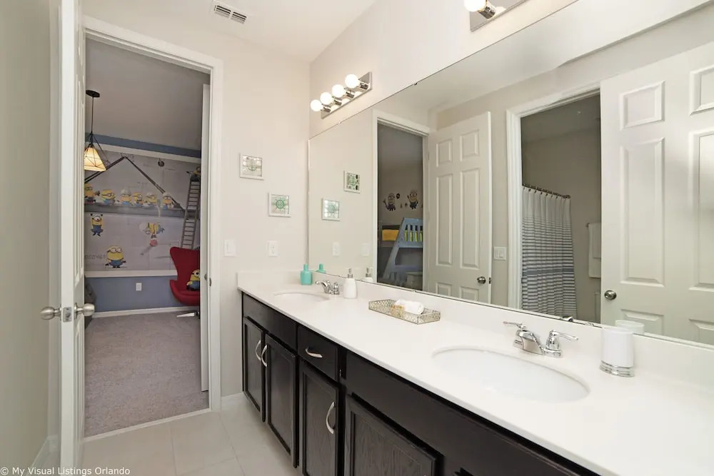 9005 Egret Mills Terrace