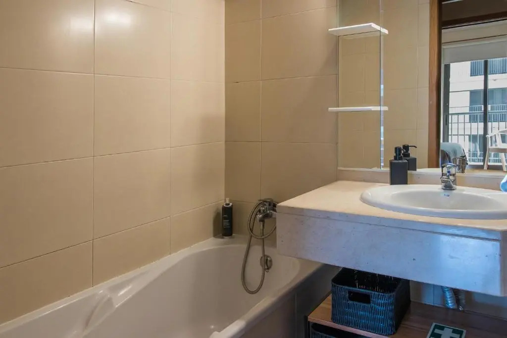 Acacia Apartment