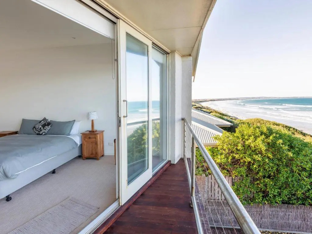 Ruby's Beachfront