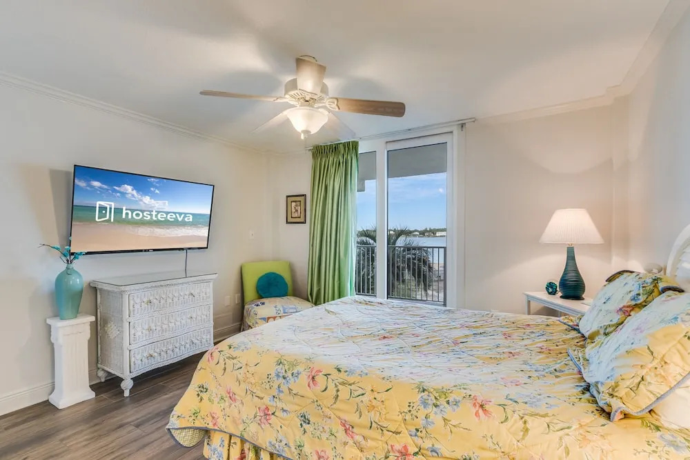 Compass Point 108