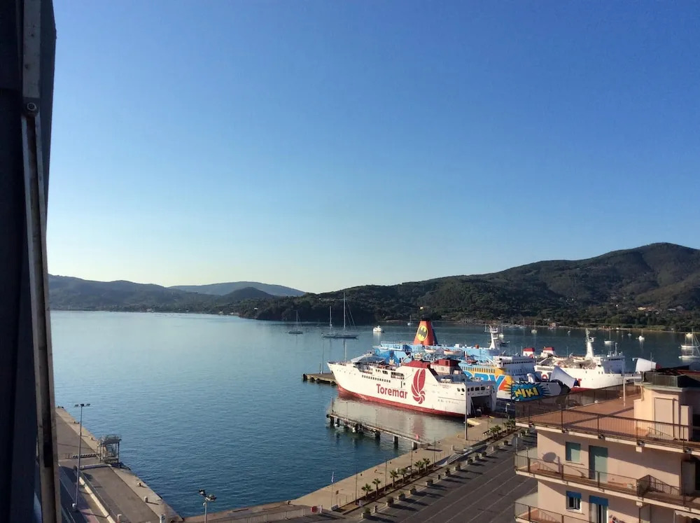 Apartment With one Bedroom in Portoferraio, With Wonderful sea View an