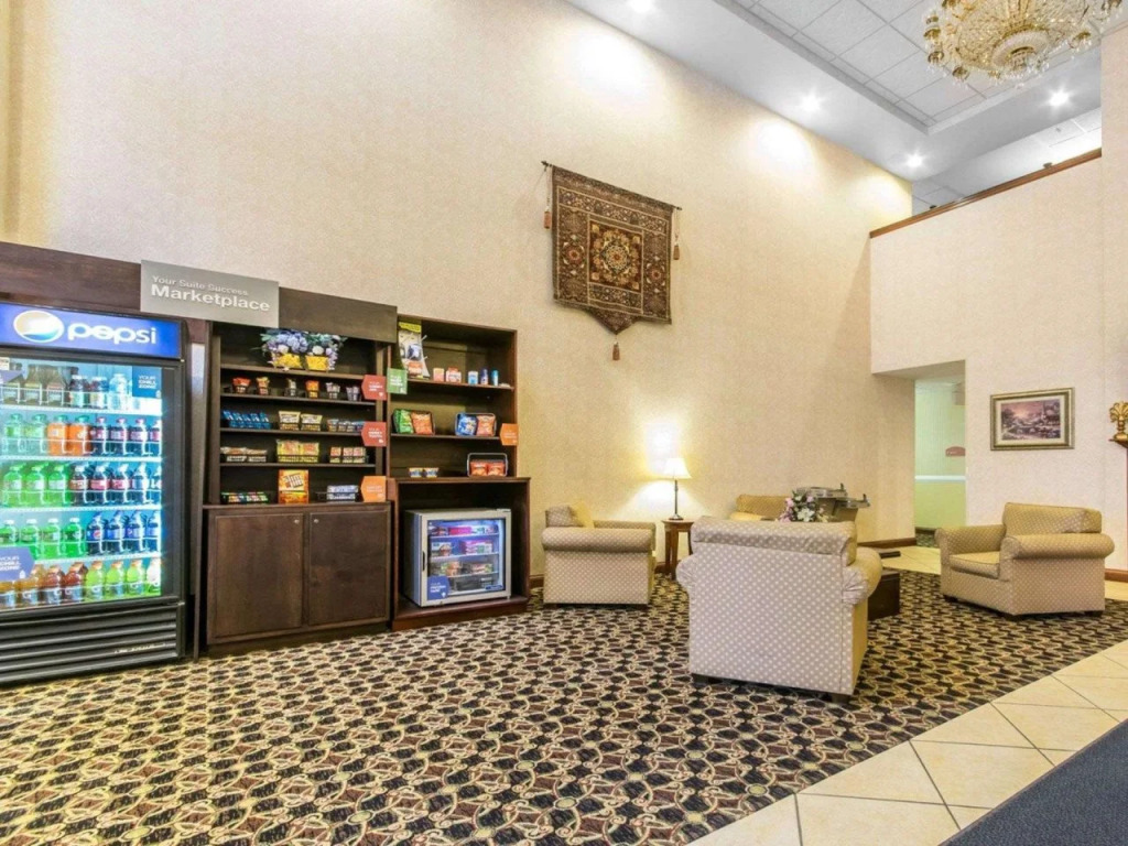 Comfort Suites South Point - Huntington