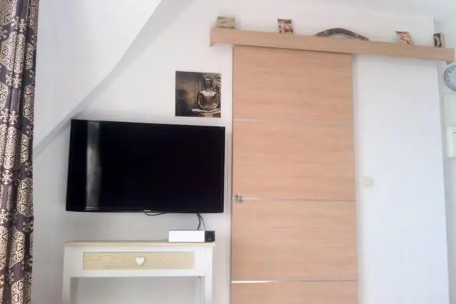 NICE FLAT 400 m FROM BEACH & CENTER