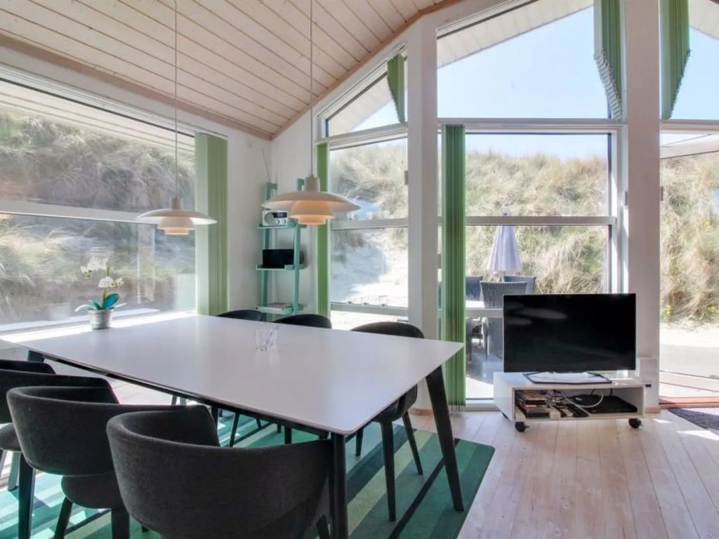 "Marno" - 25m from the sea in NW Jutland