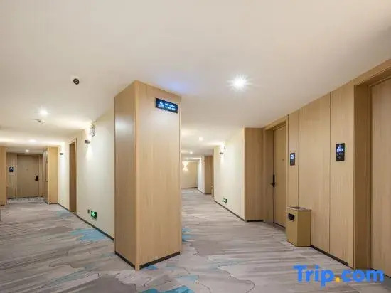 Rezen Hotel Kun Ming (Yunda West Road)