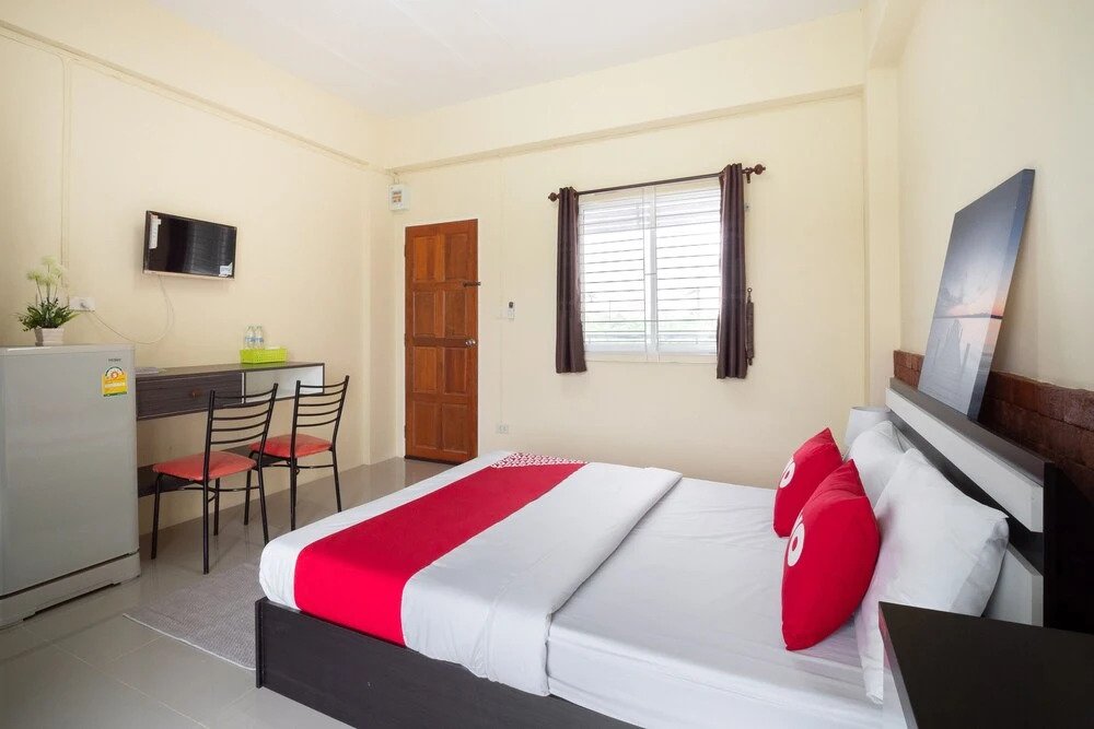 Ek Residence by OYO Rooms