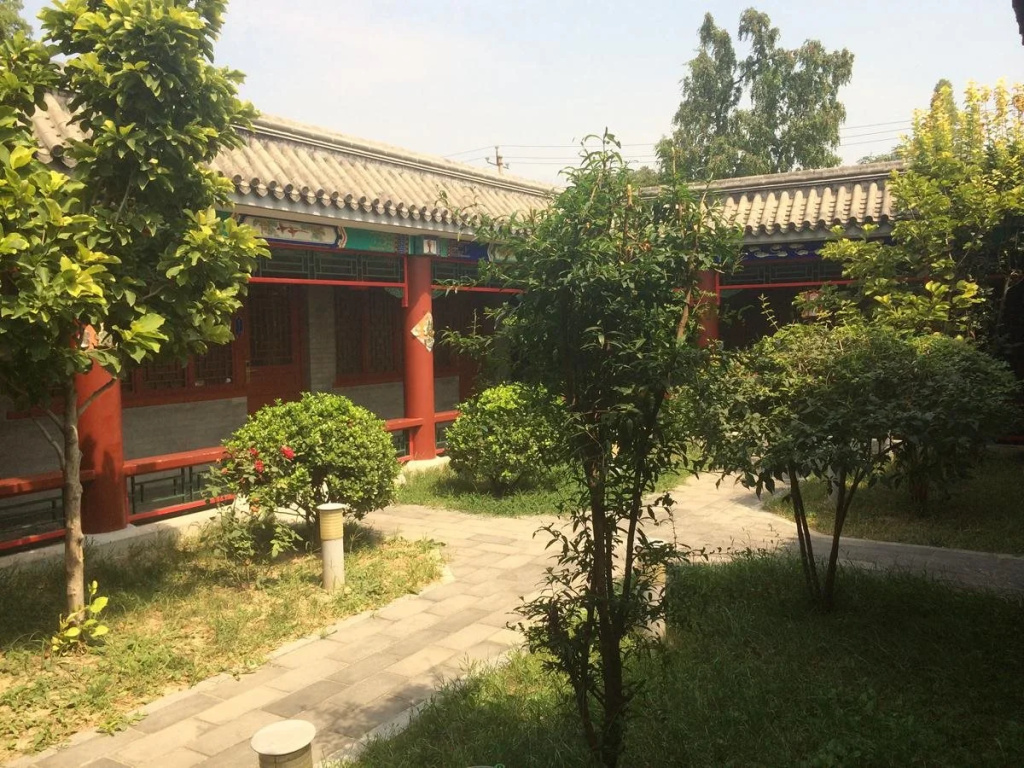 Xuyard Hotel