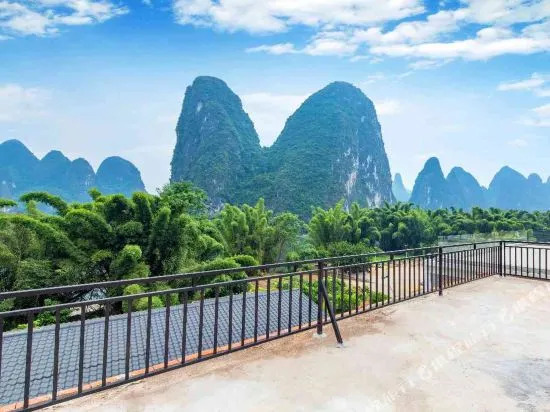 Yangshuo Lijiangge Inn