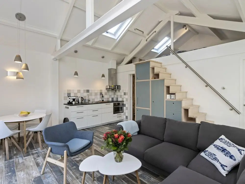 Beautiful, New, Beach-theme Holiday Home, Only 800 m From the Beach!