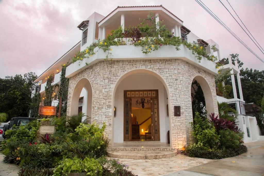 LiveTulum
