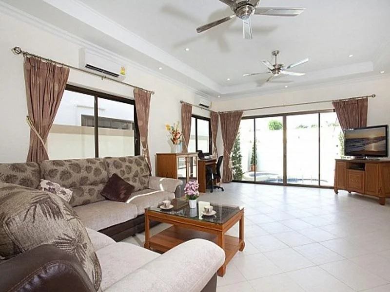 Deeji Villa