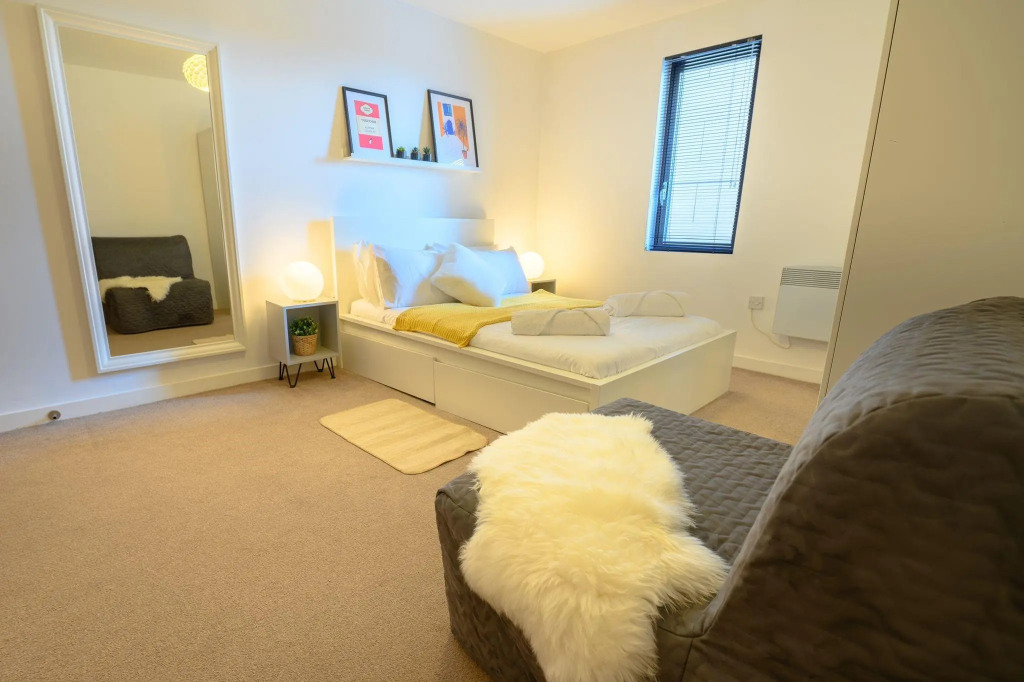 Superb Apartment at The Gallery, Baltic Triangle