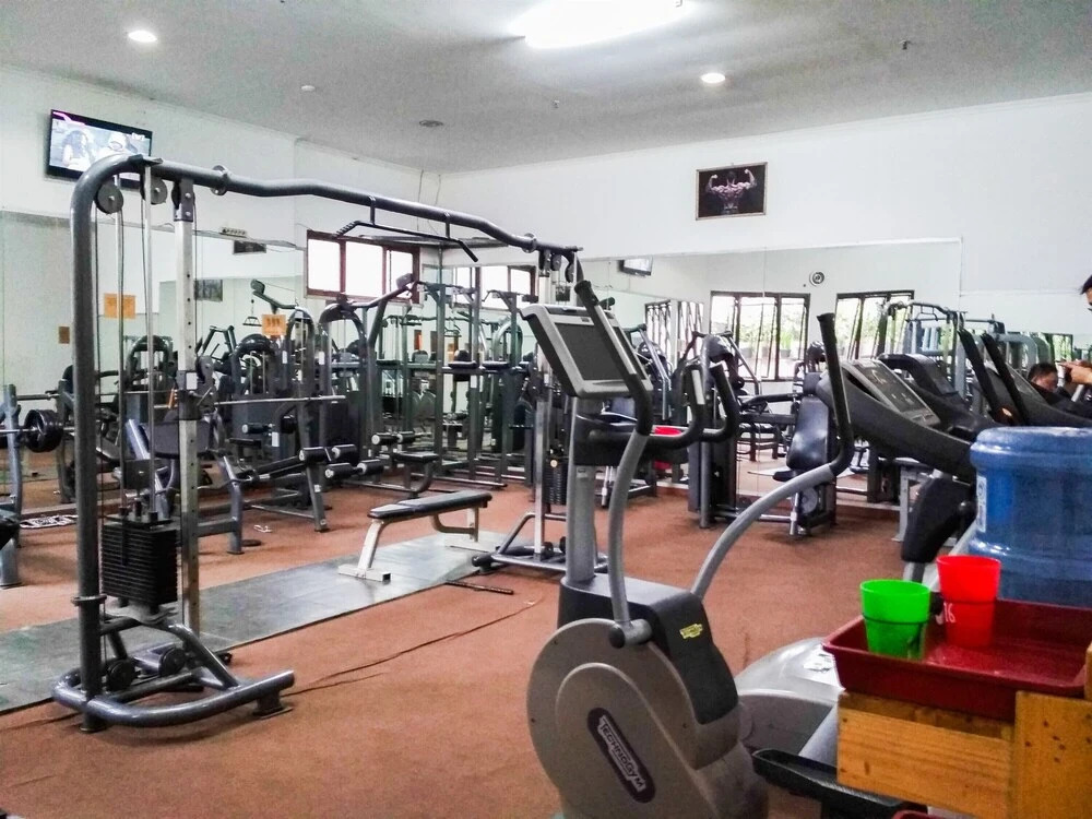 Spacious And Scenic Studio At Majesty Apartment Bandung
