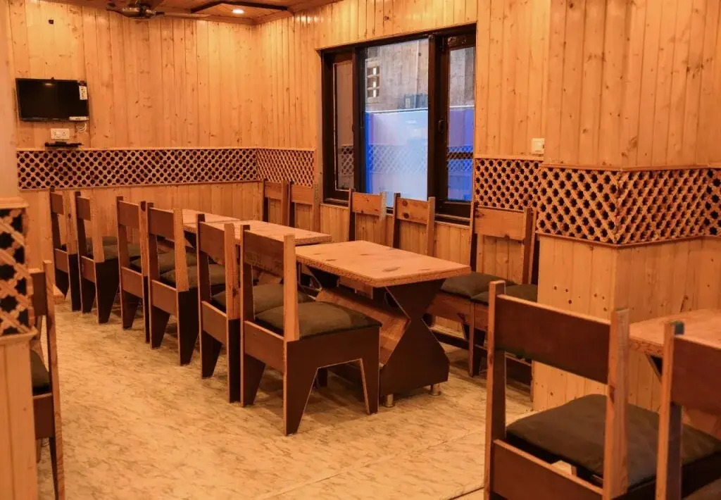 The Host By OYO Rooms
