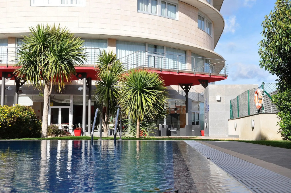 Ponient Vila Centric by PortAventura World - Available rates with tickets to PortAventura Park & Ferrari Land