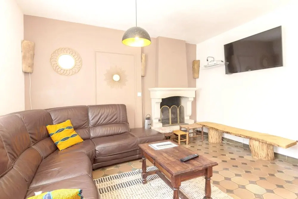 Villa With 4 Bedrooms in Foix, With Wonderful Mountain View, Private P