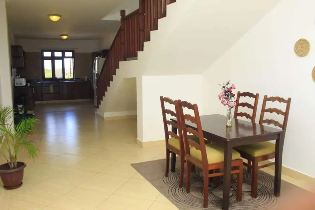 Stay.Plus Shanzu Beachfront Apartment