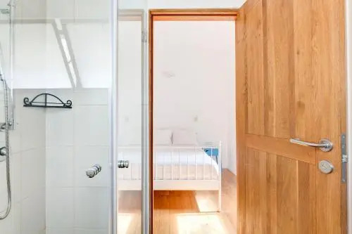 TLV2RENT Unique Dizengof Apartment