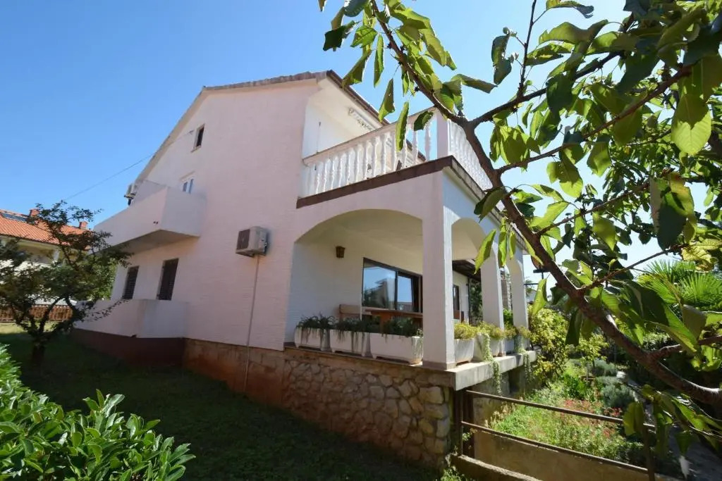 Apartments Adriana