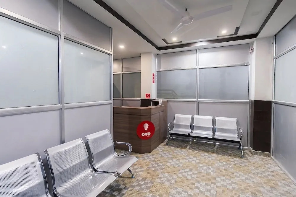 OYO 5545 Spectrum Residency
