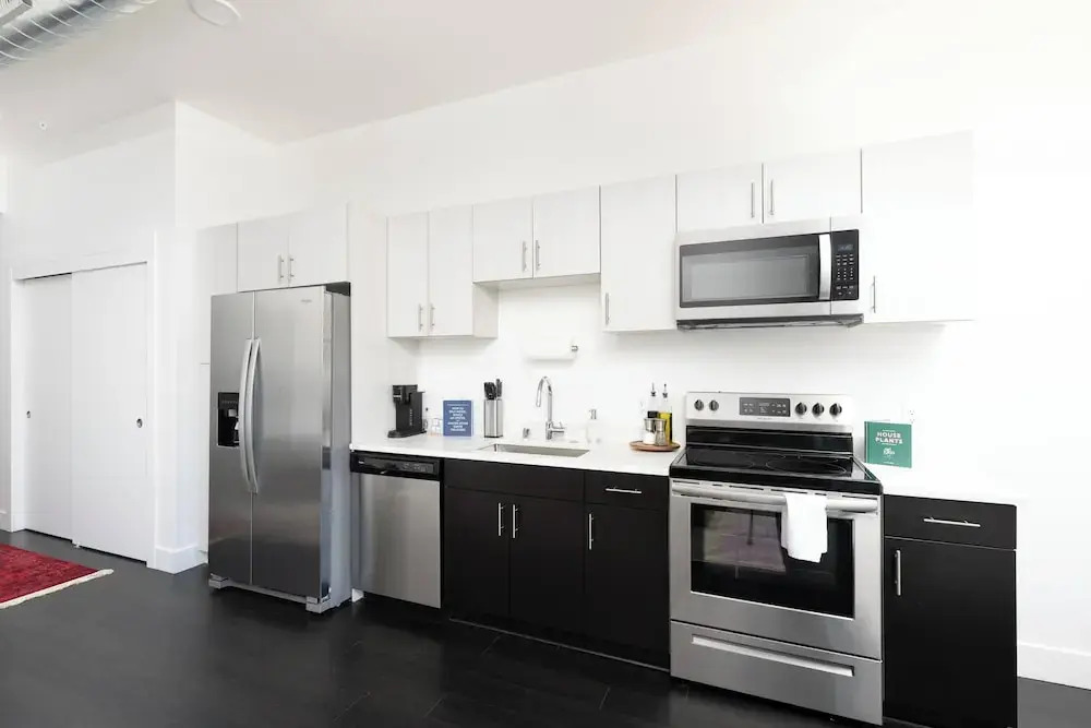 550 W Juneau