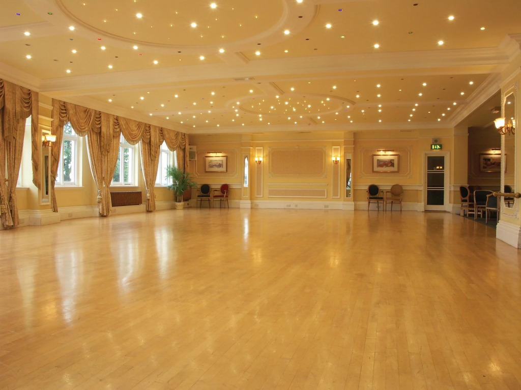TLH Victoria Hotel - TLH Leisure, Entertainment and Spa Resort
