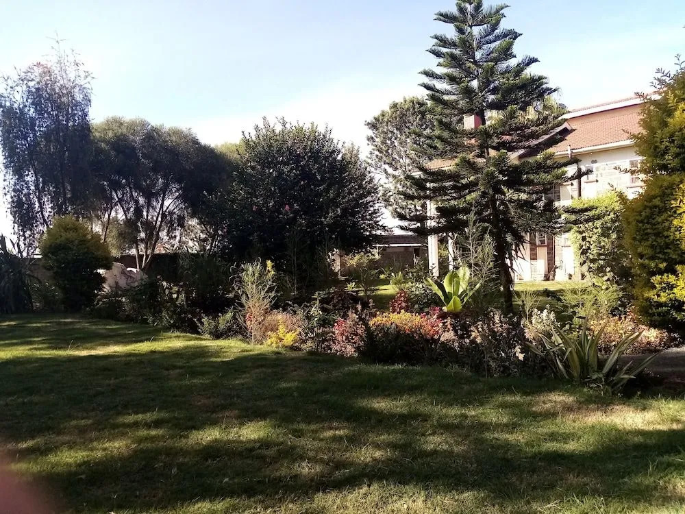 HomeBase Gardens