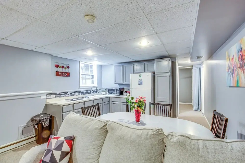 Shawnee Vacation Rental ~ 11 Mi to Kansas City!