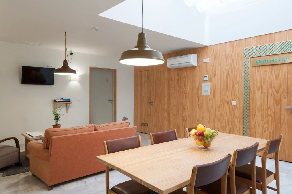 The Nomad Hostel&Pension