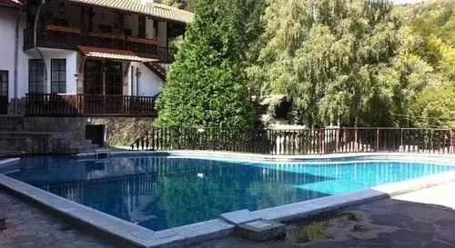 Chiflika Hotel