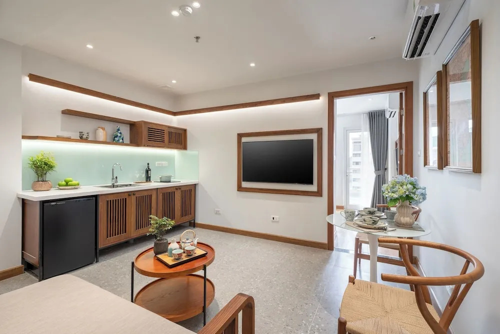 Le Parfum Apartment and Hotel