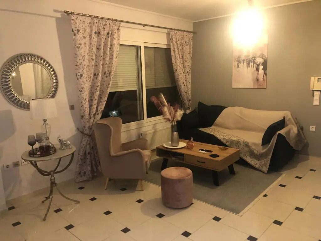 Kritis Apartment