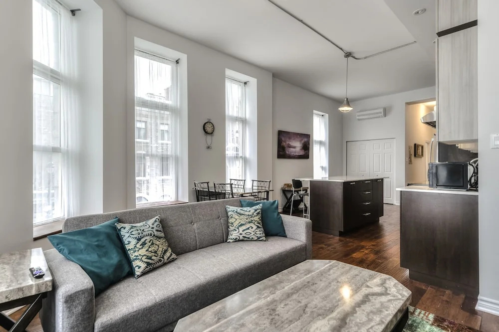 St Laurent Apartments