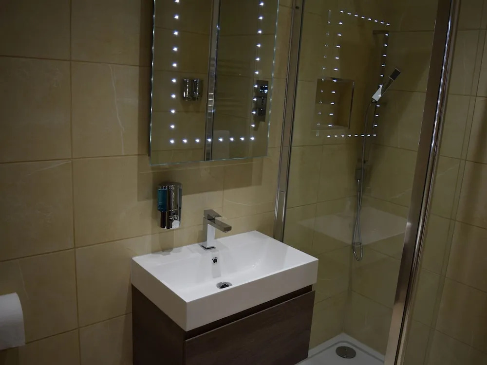 Godwin Court Serviced Apartments